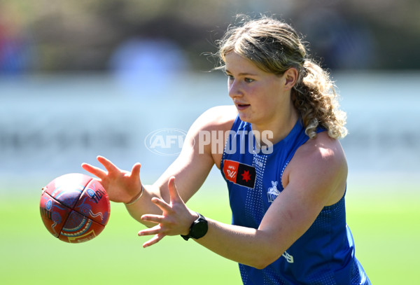 AFLW 2024 Training - North Melbourne 291124 - A-56008454