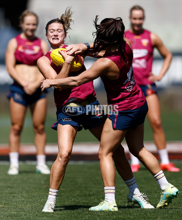 AFLW 2024 Training - Brisbane 291124 - A-56013196