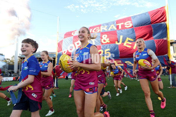 AFLW 2024 Grand Final - North Melbourne v Brisbane - A-56020620