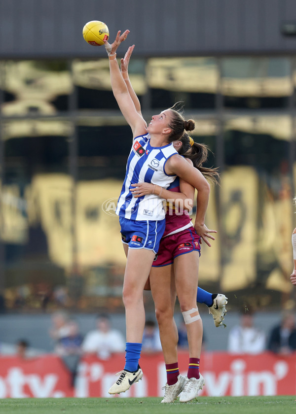 AFLW 2024 Grand Final - North Melbourne v Brisbane - A-56020637