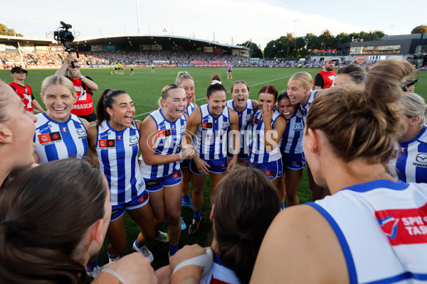 AFLW 2024 Grand Final - North Melbourne v Brisbane - A-56020649