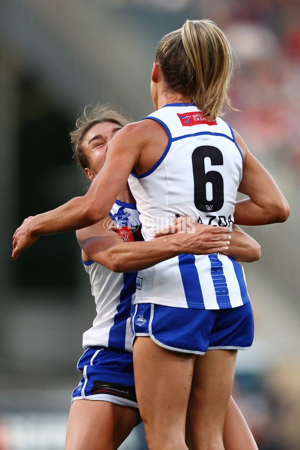 AFLW 2024 Grand Final - North Melbourne v Brisbane - A-56022338