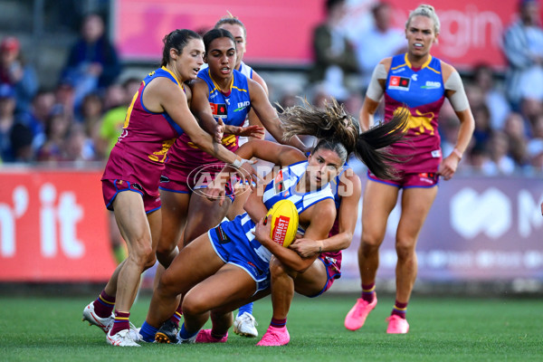 AFLW 2024 Grand Final - North Melbourne v Brisbane - A-56023115
