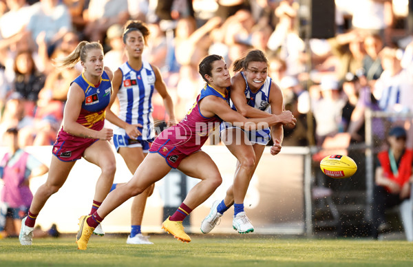 AFLW 2024 Grand Final - North Melbourne v Brisbane - A-56024855