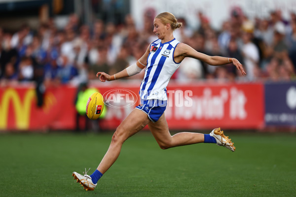 AFLW 2024 Grand Final - North Melbourne v Brisbane - A-56024893