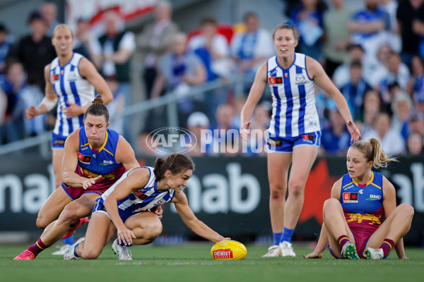 AFLW 2024 Grand Final - North Melbourne v Brisbane - A-56025721