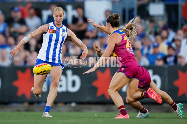AFLW 2024 Grand Final - North Melbourne v Brisbane - A-56025723