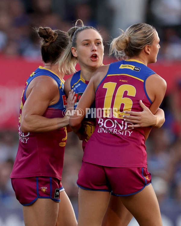 AFLW 2024 Grand Final - North Melbourne v Brisbane - A-56027585
