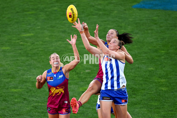 AFLW 2024 Grand Final - North Melbourne v Brisbane - A-56030605