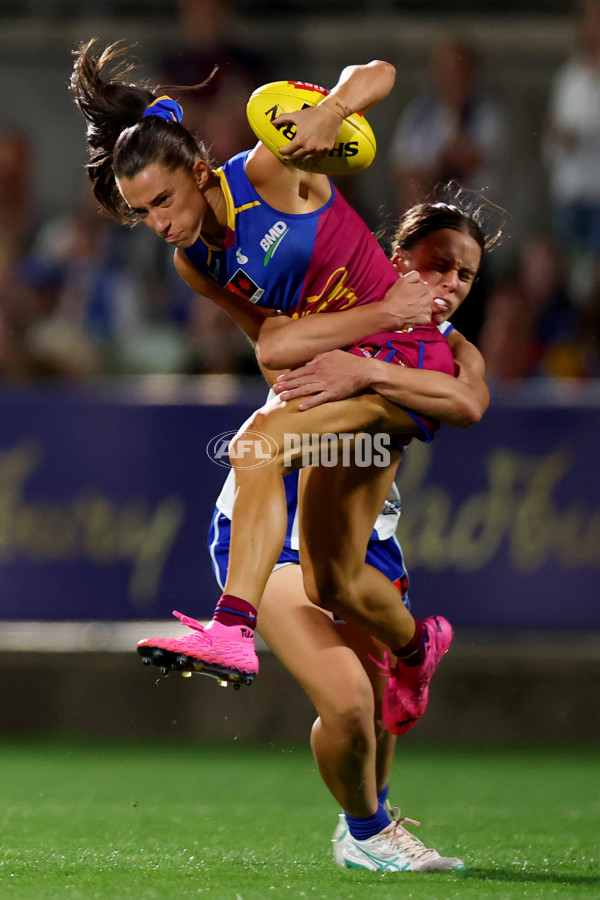 AFLW 2024 Grand Final - North Melbourne v Brisbane - A-56033010