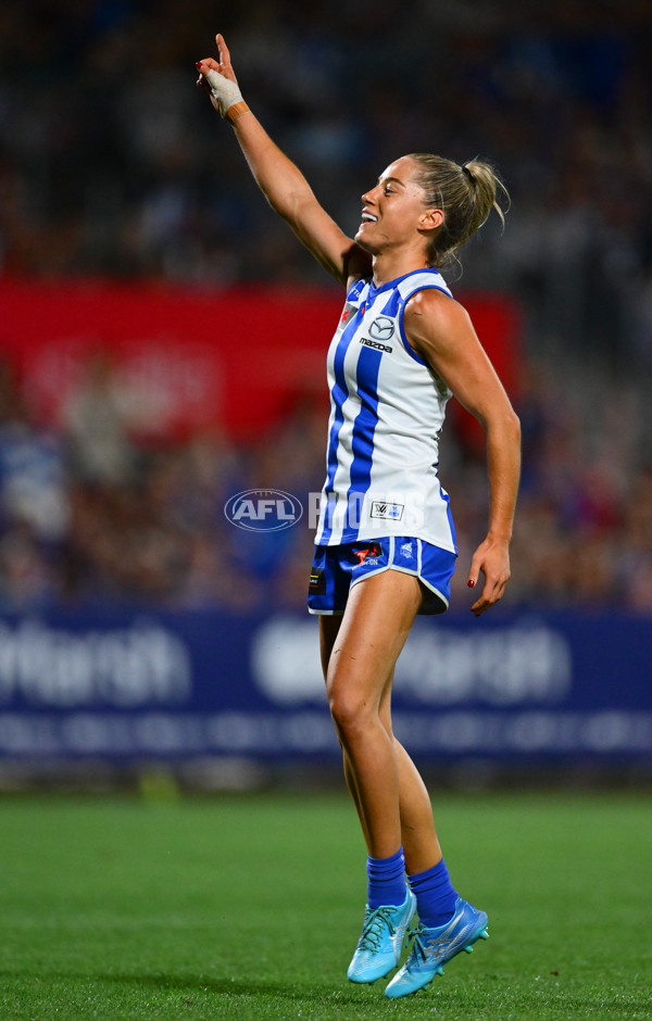 AFLW 2024 Grand Final - North Melbourne v Brisbane - A-56033018