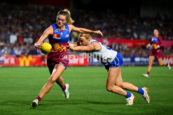 AFLW 2024 Grand Final - North Melbourne v Brisbane - A-56033034