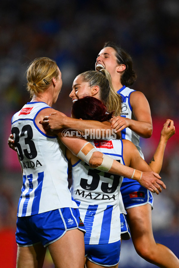 AFLW 2024 Grand Final - North Melbourne v Brisbane - A-56033318