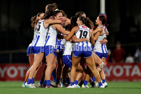 AFLW 2024 Grand Final - North Melbourne v Brisbane - A-56033324