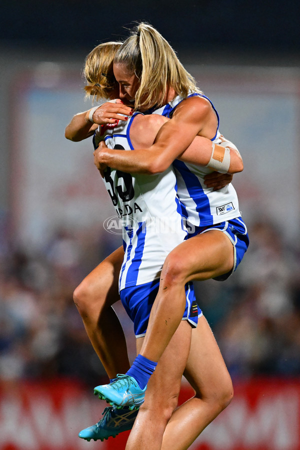 AFLW 2024 Grand Final - North Melbourne v Brisbane - A-56036125