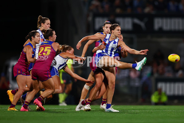 AFLW 2024 Grand Final - North Melbourne v Brisbane - A-56040275