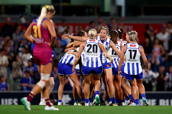 AFLW 2024 Grand Final - North Melbourne v Brisbane - A-56040277