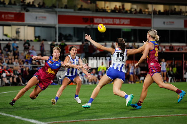 AFLW 2024 Grand Final - North Melbourne v Brisbane - A-56047437