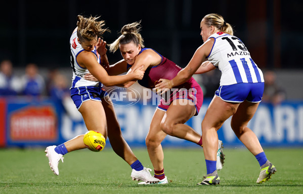 AFLW 2024 Grand Final - North Melbourne v Brisbane - A-56047901