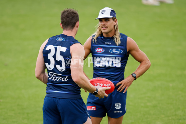 AFL 2024 Training - Geelong 061224 - A-56072546