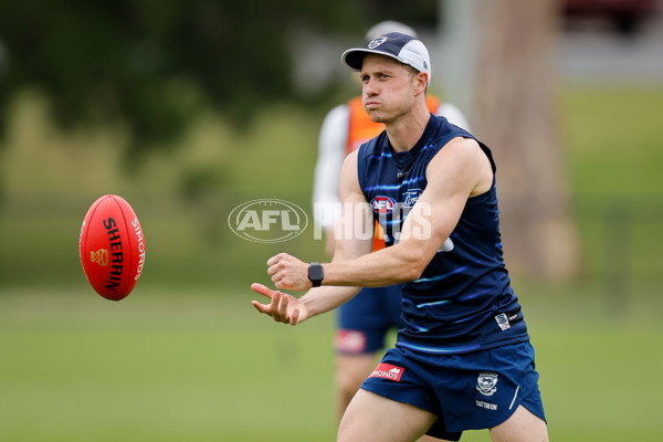 AFL 2024 Training - Geelong 061224 - A-56074048