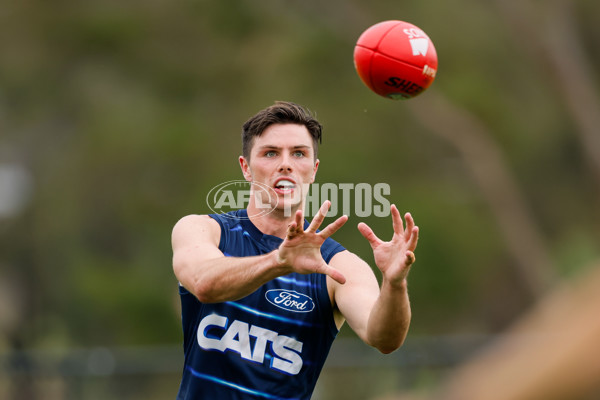 AFL 2024 Training - Geelong 061224 - A-56074059