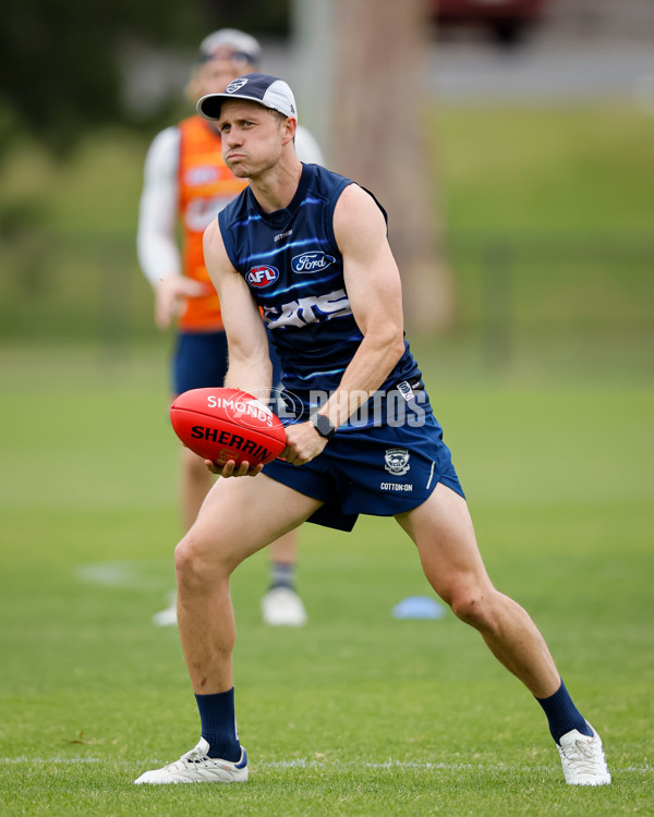 AFL 2024 Training - Geelong 061224 - A-56074064