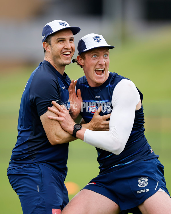 AFL 2024 Training - Geelong 061224 - A-56074820