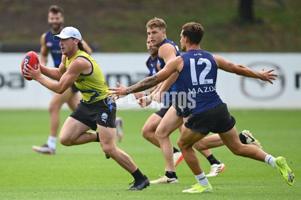 AFL 2024 Training - North Melbourne 091124 - A-56077359