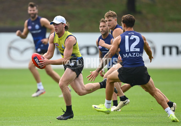 AFL 2024 Training - North Melbourne 091124 - A-56077360