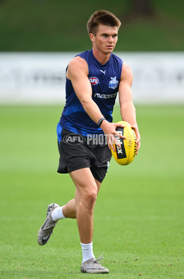 AFL 2024 Training - North Melbourne 091124 - A-56077379