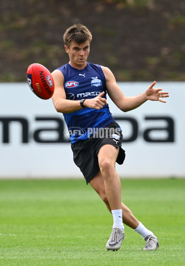 AFL 2024 Training - North Melbourne 091124 - A-56077387