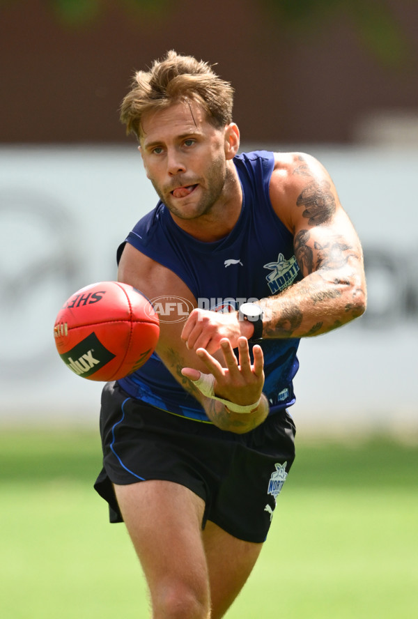 AFL 2024 Training - North Melbourne 091124 - A-56077408