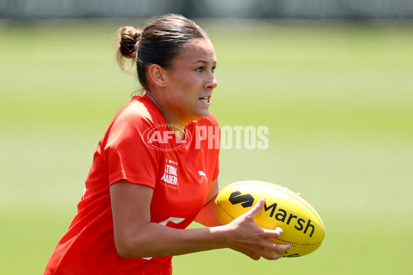 AFLW 2024 Training - AFL National Academy Girls 111224 - A-56080678