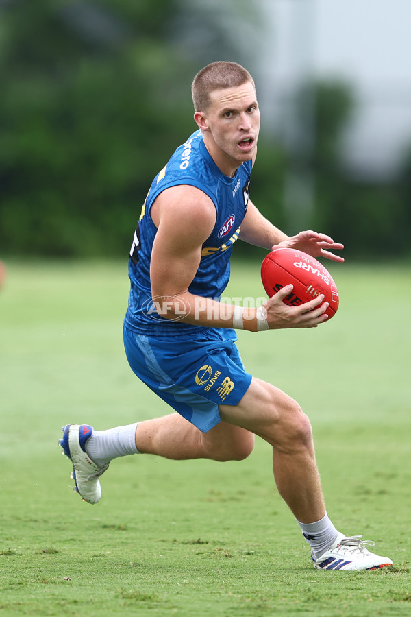 AFL 2024 Training - Gold Coast 111224 - A-56080730