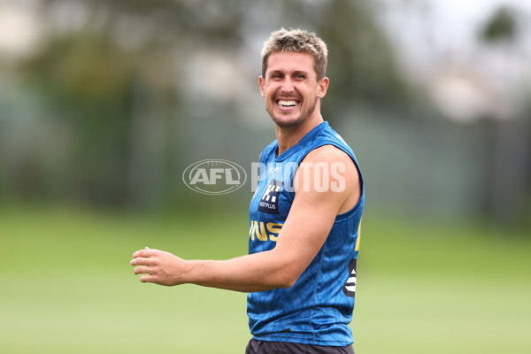 AFL 2024 Training - Gold Coast 111224 - A-56084189