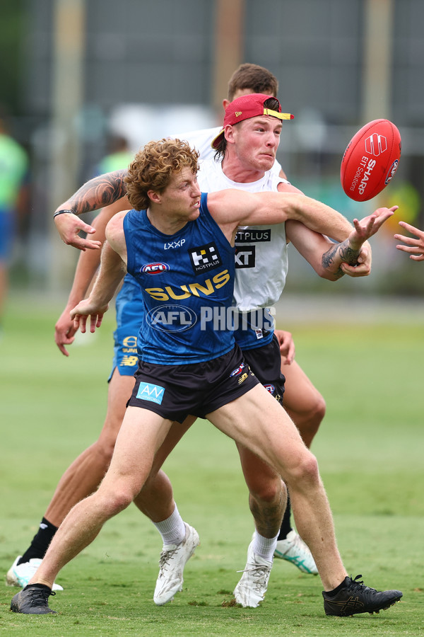 AFL 2024 Training - Gold Coast 111224 - A-56084194