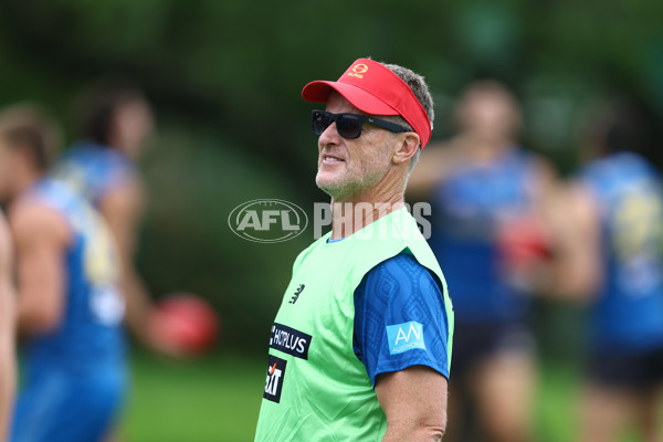 AFL 2024 Training - Gold Coast 111224 - A-56084197