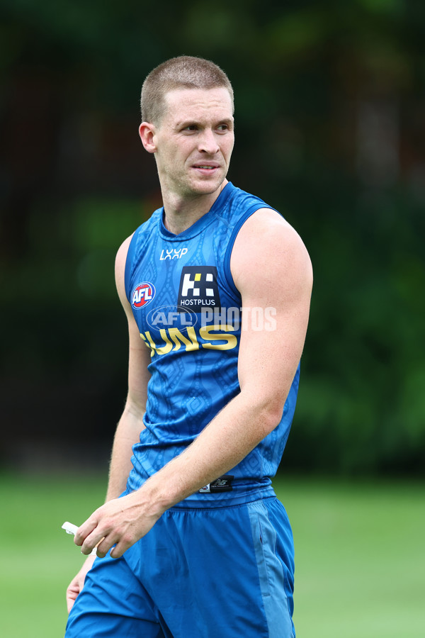 AFL 2024 Training - Gold Coast 111224 - A-56084200