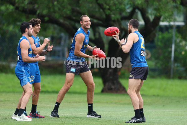 AFL 2024 Training - Gold Coast 111224 - A-56084230