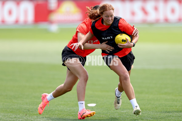 AFLW 2024 Training - AFL National Academy Girls 111224 - A-56085711