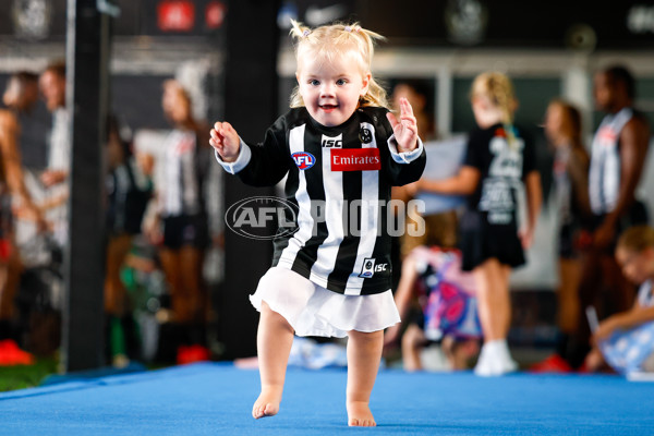 AFL 2025 Media - Collingwood Team Photo Day - A-56857910