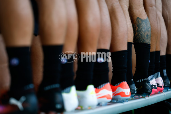 AFL 2025 Media - Collingwood Team Photo Day - A-56857946