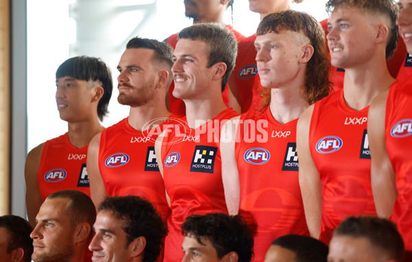 AFL 2025 Media - Gold Coast Team Photo Day - A-57508687