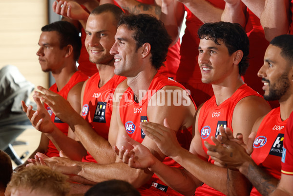 AFL 2025 Media - Gold Coast Team Photo Day - A-57508691