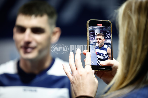 AFL 2025 Media - Geelong Team Photo Day - A-57540407