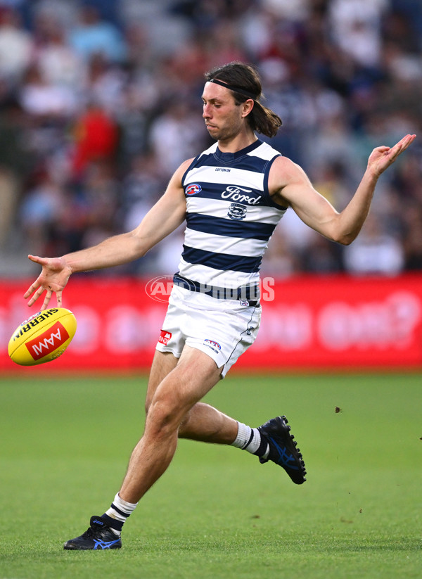 AFL 2025 AAMI Community Series - Geelong v Essendon - A-57587624