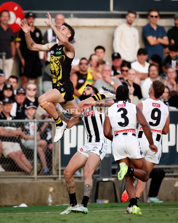 AFL 2025 AAMI Community Series - Richmond v Collingwood - A-57601212