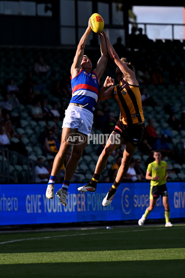 AFL 2025 AAMI Community Series - Hawthorn v Western Bulldogs - A-57610055