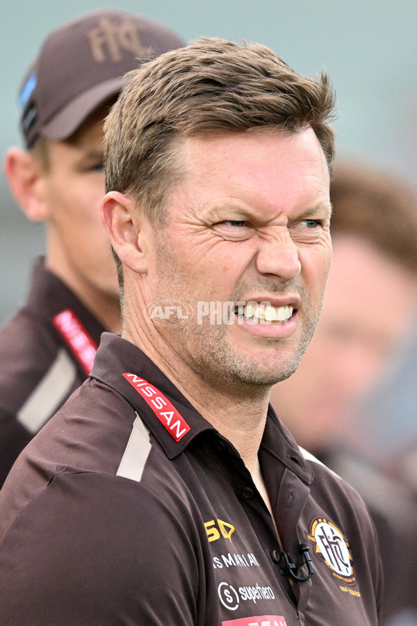 AFL 2025 AAMI Community Series - Hawthorn v Western Bulldogs - A-57610637